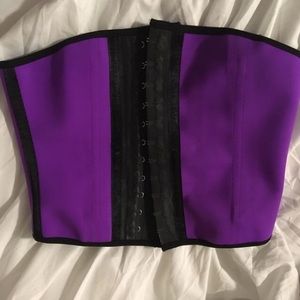 Ann Cherry waist cinch size 34